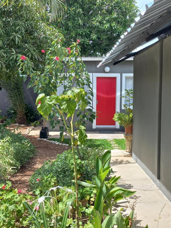 Urban Farm Haus Guesthouse 龙杜 外观 照片
